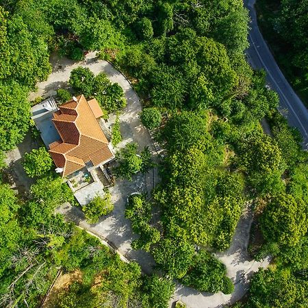 Guesthouse Papachristou Tsagarada Bagian luar foto