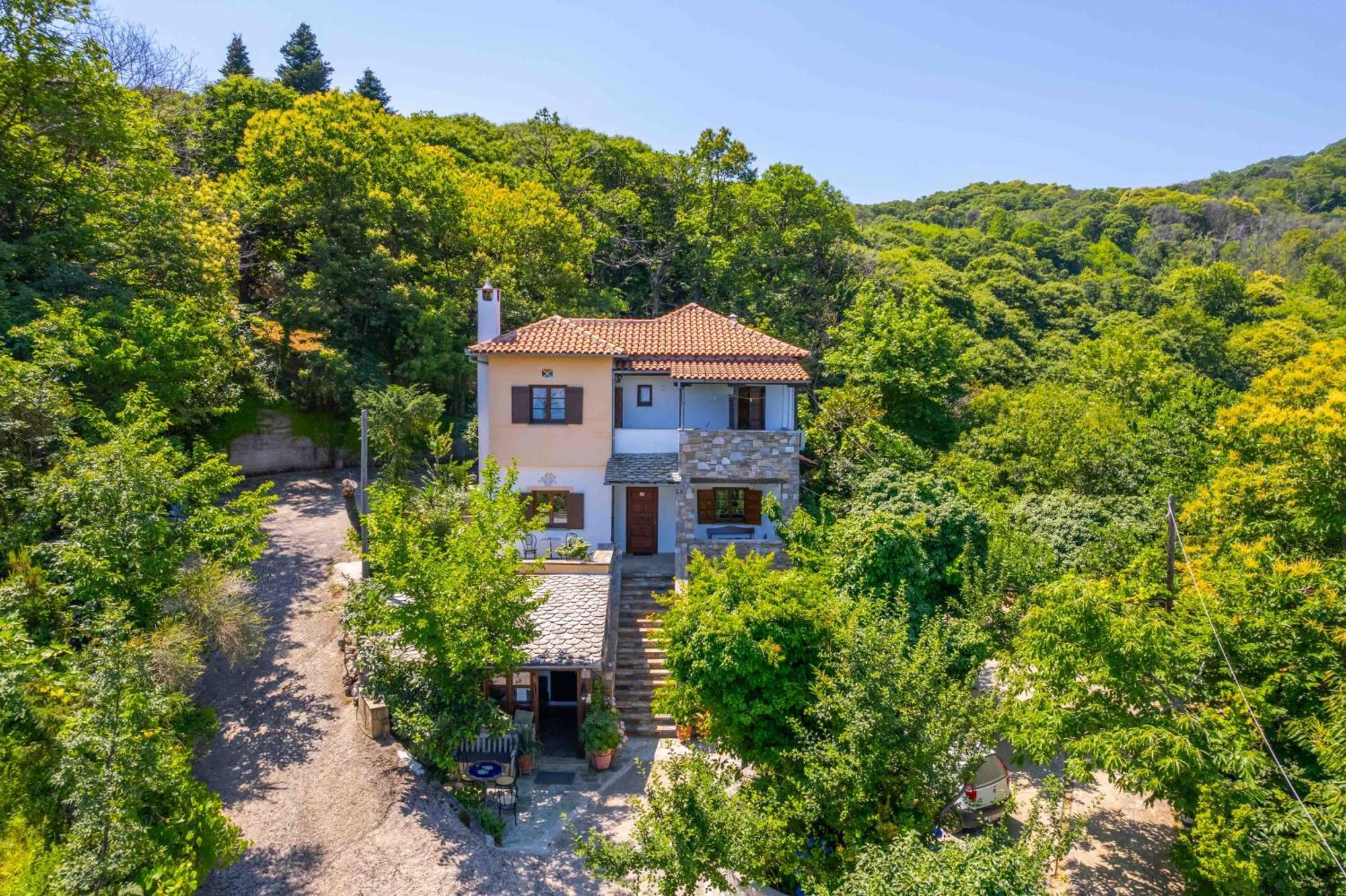 Guesthouse Papachristou Tsagarada Bagian luar foto