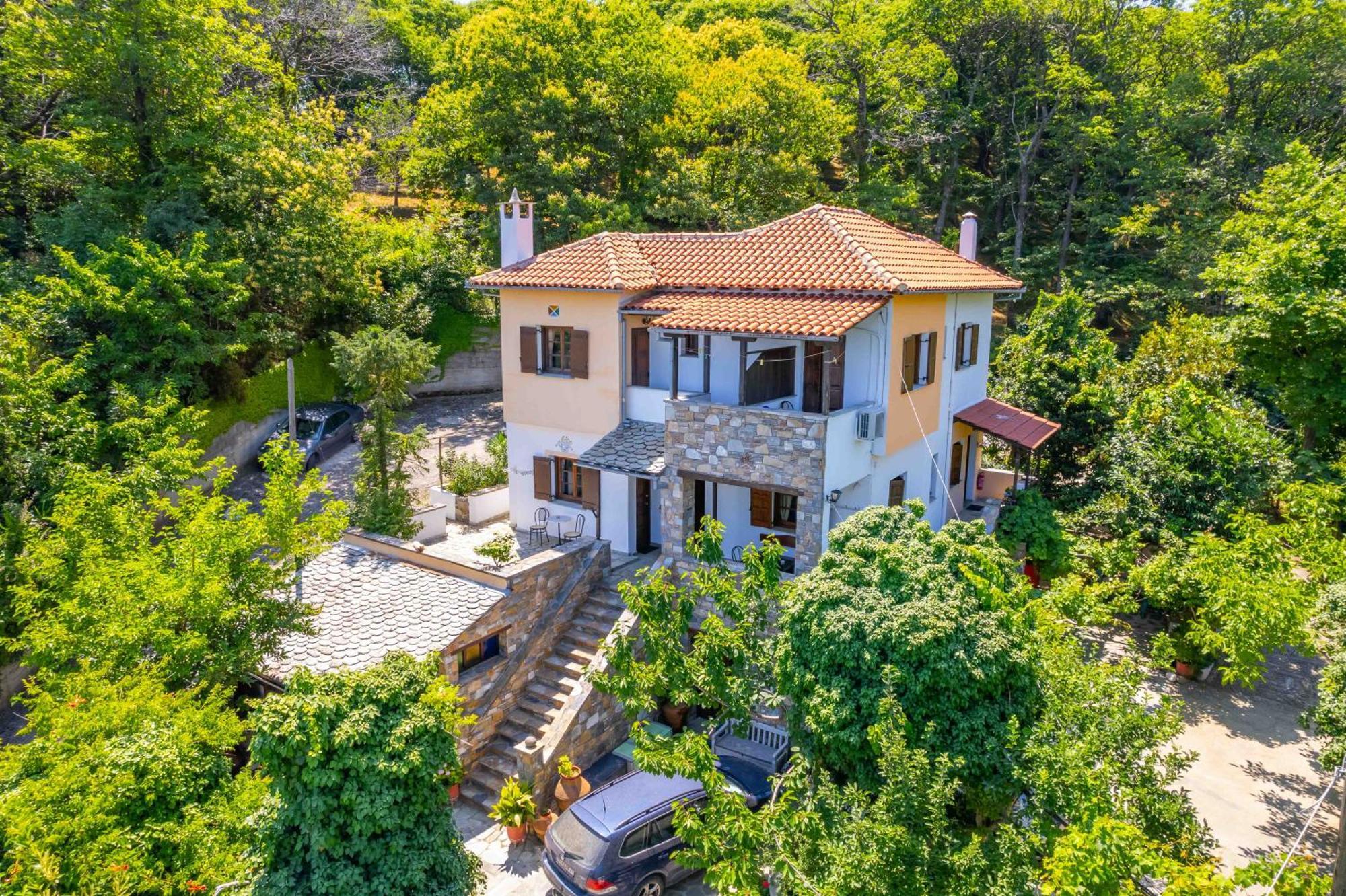 Guesthouse Papachristou Tsagarada Bagian luar foto