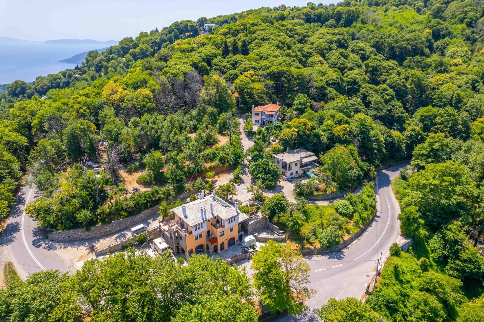 Guesthouse Papachristou Tsagarada Bagian luar foto