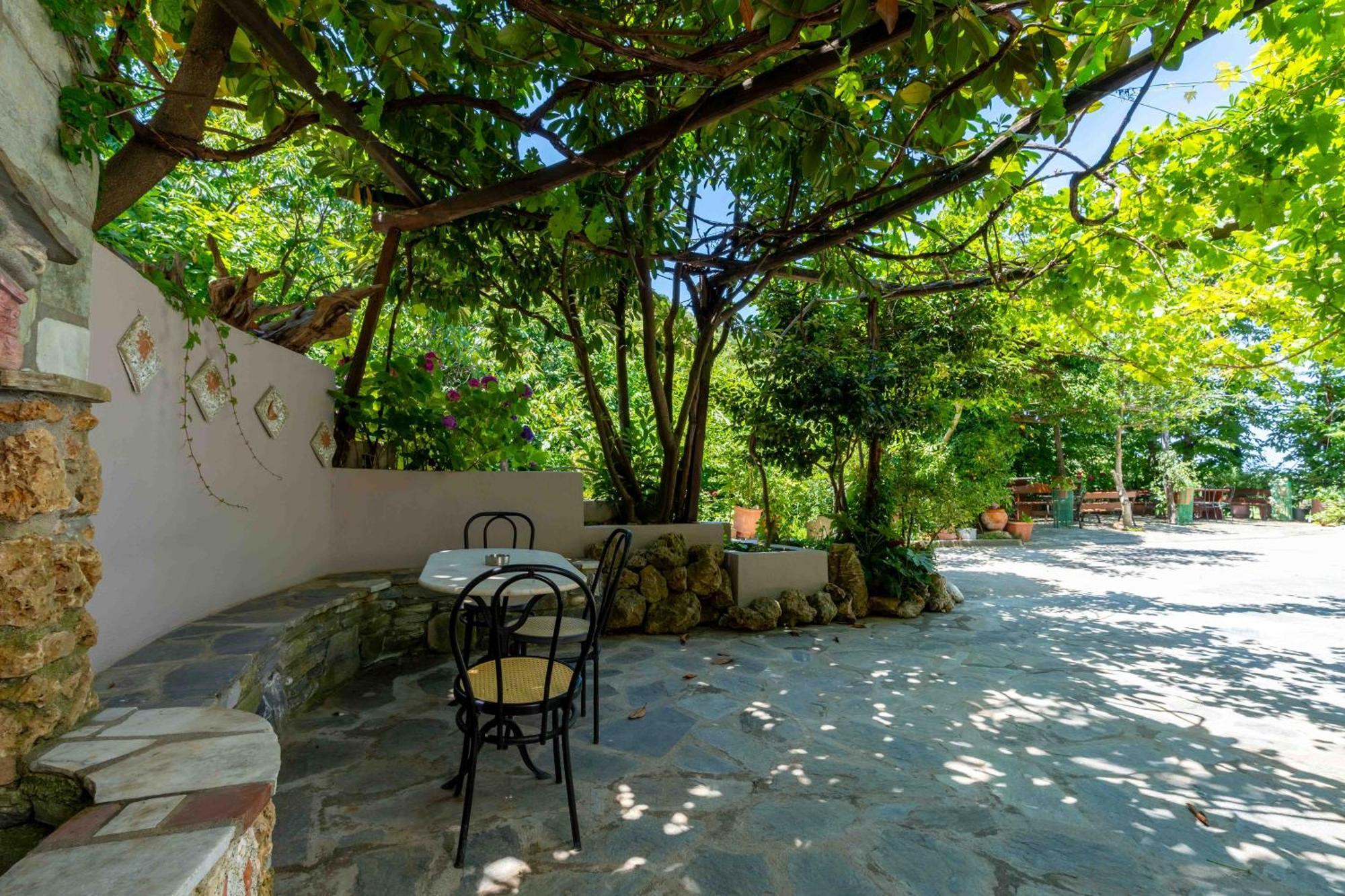 Guesthouse Papachristou Tsagarada Bagian luar foto