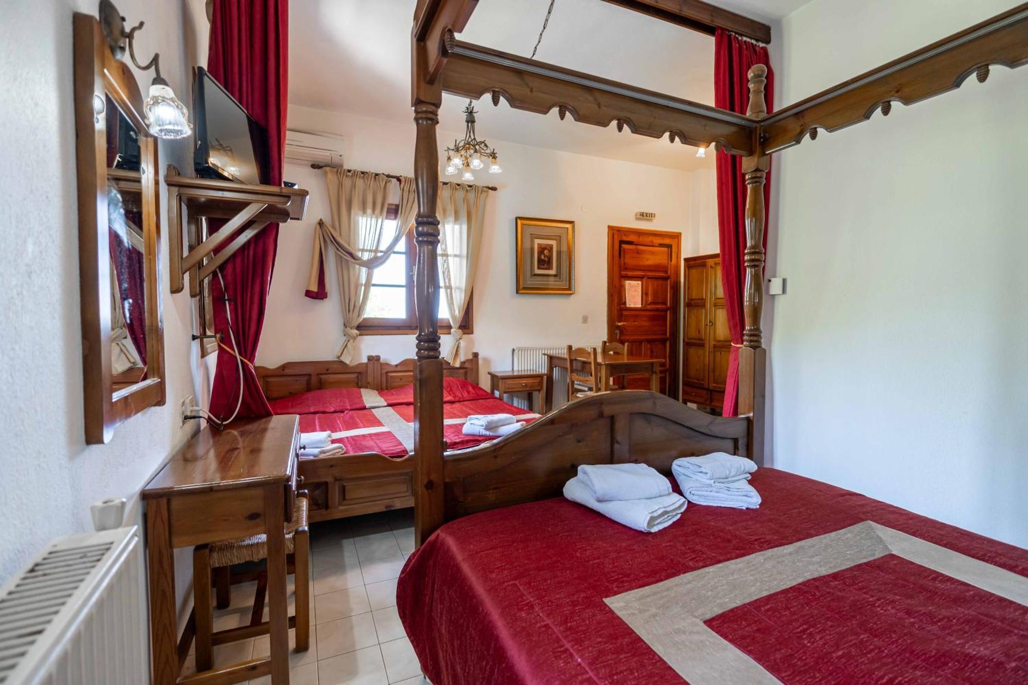 Guesthouse Papachristou Tsagarada Bagian luar foto