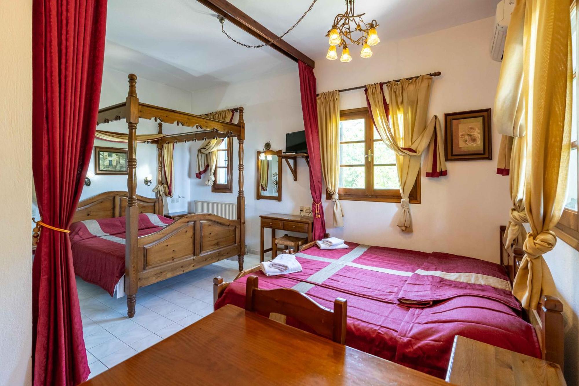 Guesthouse Papachristou Tsagarada Bagian luar foto