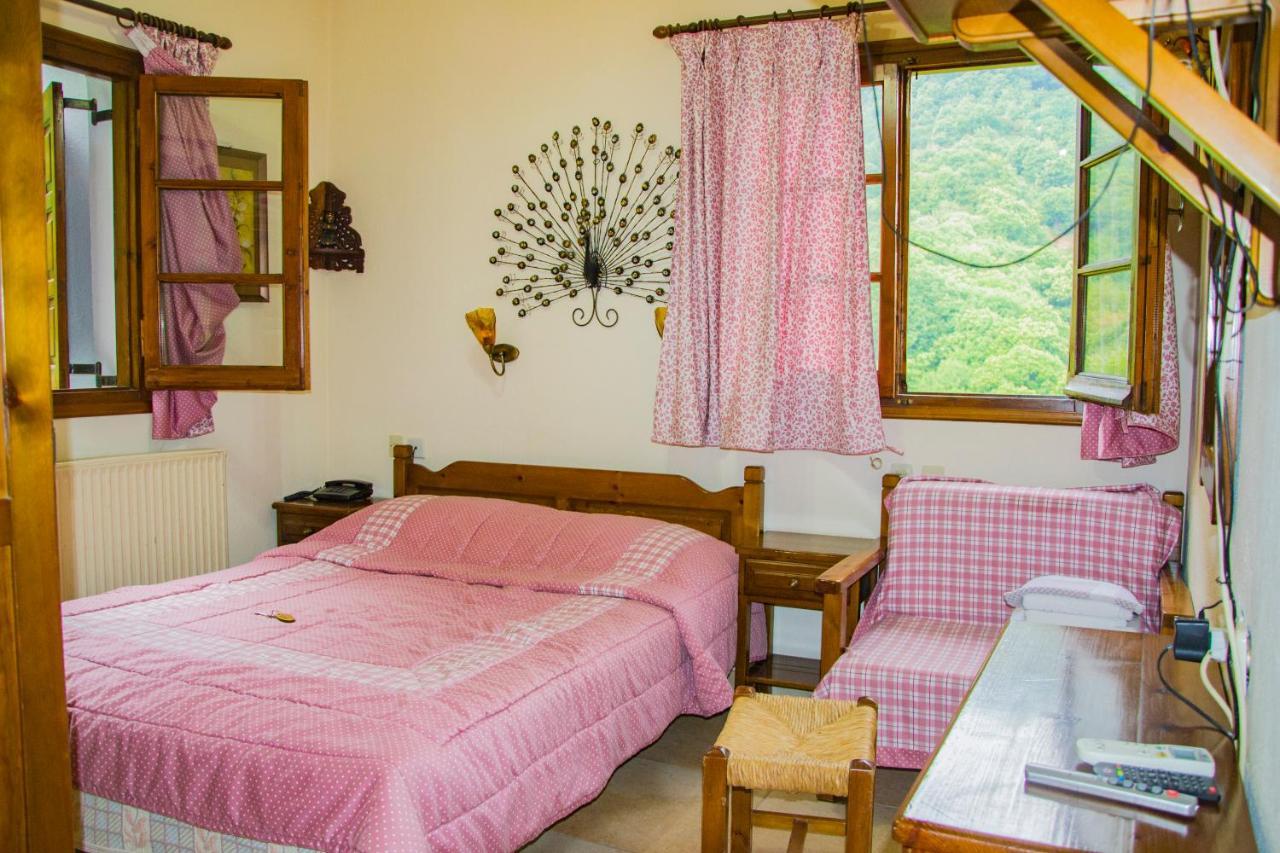 Guesthouse Papachristou Tsagarada Bagian luar foto